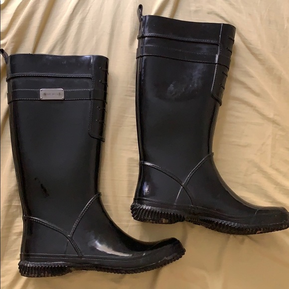 nine west rain boots